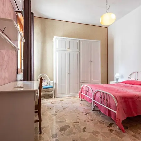 Apartment Tricarico A *